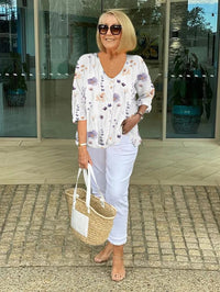 Julia | Florale Bluse Elegante Sommer Look in Weiß