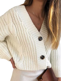 THELMA – DER GROBE STRICKCARDIGAN MIT ZOPFMUSTER & CHARAKTER in Weiß
