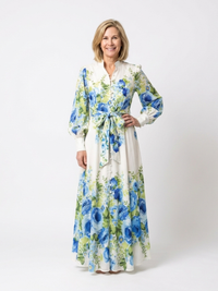 Harper | Langärmliges Blumenknopf-Front-Maxikleid in Grün