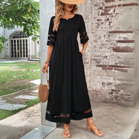 Aubrée – Figurumschmeichelndes Midi-Kleid in Schwarz