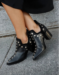 Karin™ - Stiefeletten mit Nieten in Schwarz