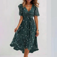 Bianca™ - Damenkleid mit V-Ausschnitt in Grün