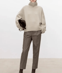 Lea | Stilvoller Pullover Damen mit Rollkragen in Beige