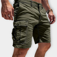 Cargo Shorts in Grün
