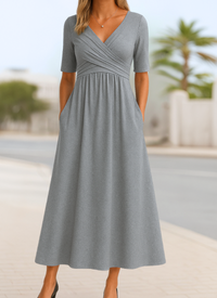 Nica™ - Stylisches Wickelkleid in Grau