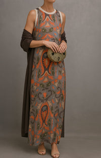 Jolina | Elegantes langes Kleid mit modernem Schnitt in STIL 4