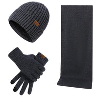 Cooles Winter-Set mit Mütze, Schal und Handschuhen in Marineblau