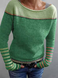 Greta | Eleganter Damen Pullover breit und gestreift in Grün