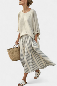 Simone | Bequeme Lockere Bluse & Gestreifte Midi-Rock in Beige