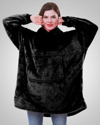 Susanne | Damen Kuschelige Oversized Kapuzendecke in Schwarz