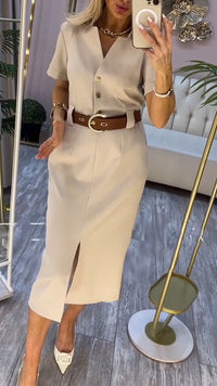 Damen Midi-Kleid mit kurzen Ärmeln, seitlichem Schlitz und Knöpfen in Khaki