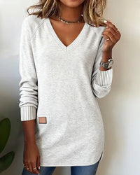 Emma | Modischer Damen Pullover V-Ausschnitt elegant in Hellgrau