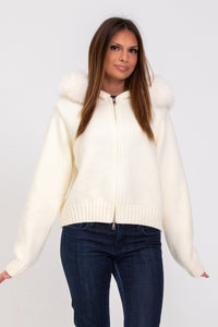 Alicia | Jacke mit Fellkapuze in Weiß