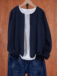 Eugenia | Damen Rundhals-Cardigan mit Knöpfen und Tasche in Dunkelblau