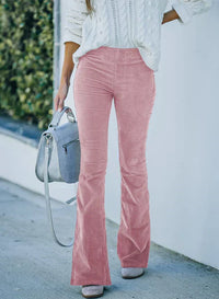 Elegante, schlanke Damenhose mit Schlag in Rosa