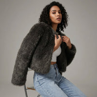 Damen Kurz Kunstpelz Cardigan Jacke Elegante Winterjacke für Damen in Schwarz