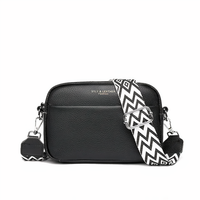 Elegante Damen-Kunsthandtasche – Stilvolles und robustes Design in Schwarz