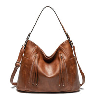 Elegante Damen-Schultertasche, geräumig, aus PU in Braun