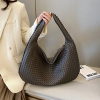 Elegante gewebte Schultertasche für Damen aus strapazierfähigem Material in Grau
