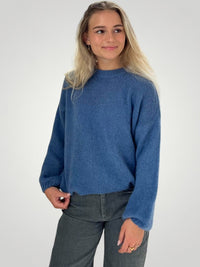 Svea | Eleganter Damenpullover für kühle Tage in Blau