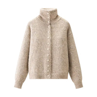 Theresa | Weicher Damen Strickcardigan modern geschnitten in Khaki