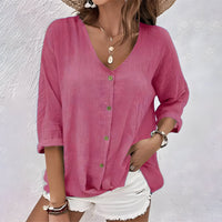 Lässige Damenbluse mit Knöpfen – Elegante Bluse für den Sommer, V-Ausschnitt, Entspannte Rollärmel, Vielseitig kombinierbar in Rosa