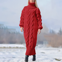 Clara | Damen Strick-Maxikleid lang mit stilvollem Zopfmuster in Rot