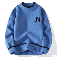 Nathanael - Minimalistischer Stil für den Winter in Blau