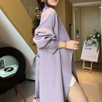 Damen Oversized Wickelmantel mit asymmetrischem Schnitt und verstellbaren Manschetten Nord Taschen in Violett