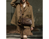 Damen Stylische Wolljacke Nord Taschen in Kastanie