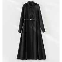Damen Langes Hemdblusenkleid mit Taillengürtel, Schulterklappen und durchgehender Knopfleiste Nord Taschen in Schwarz
