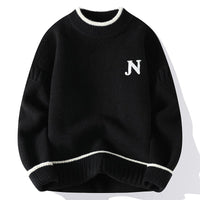 Nathanael - Minimalistischer Stil für den Winter in Schwarz