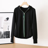 Damen Sportjacke mit Kapuze und Reißverschluss Nord Taschen in Schwarz