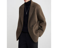 Herren Oversize Doppelknopf-Wollmix-Kurzmantel mit aufgesetzten Taschen Nord Taschen in Kaffee