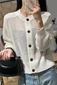 Damen Mesh-Cardigan mit Rundhalsausschnitt, Knopfleiste und langen Ärmeln in Weiß