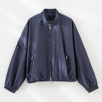 Damen Kurze technische Bomberjacke im Oversize‑Stil mit Ärmeltasche und Zwei‑Wege‑Reißverschluss Nord Taschen in Navyblau
