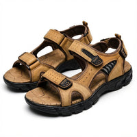 Orthopädische Unisex Trekkingsandalen mit verstellbarem Klettverschluss und griffiger Laufsohle in Hellbraun