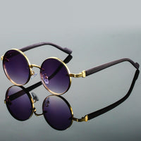 Aila | Premium Metall-Sonnenbrille mit Anti-Reflektion in Lila