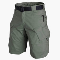 Outdoor-Shorts für Herren mit Multifunktionstaschen und Gürtel in Grün