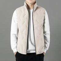 Herrenweste Oslo™ mit Sherpa-Futter und Modernem Schnitt / Das Must-Have für Männer, die den Tag mit Selbstbewusstsein Angehen! in Khaki