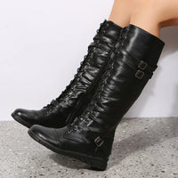 Damen Schnürstiefel mit Gürtel in Schwarz