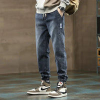 Kopenhagen Jogger™ Raffinierte und zeitlose Freizeitjeans in Dunkelblau