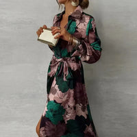 Renata | Damen Florales Maxi Hemdkleid mit Gürtel und Knopfleiste in Grün