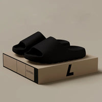 Bequeme weiche Sandalen in Schwarz