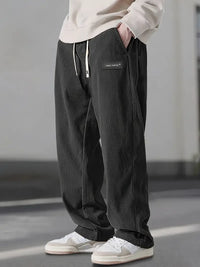 Elina | Stilvolle Herren Freizeithose in Schwarz