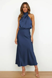 Rosemary | Neckholder Abendkleid in Marine Blau