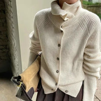 Shirley | Chic Cardigan in Weiß