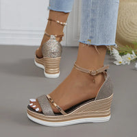Nora | Konturiertes Fußbett Rutschfest Sandalen in Roségold