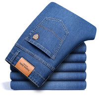 Axels klassische Jeans in Hellblau