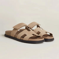 Damen Sandalen Klettverschluss Moderne Sohle in Beige